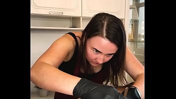 Play While studying with SugarNadya the client powerfully ejaculated, the student saw a powerful cumshot