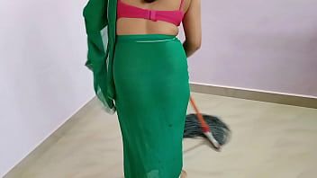 Play XXX Daughter Sex in clean Hindi voice