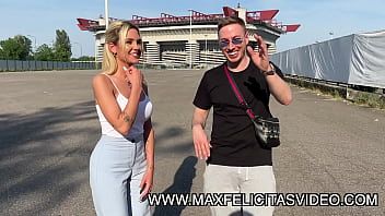 Play THE ITALIAN TEEN GIULIA V2001 MAKE A PERFECT BLOWJOB TO THE COCK OF MAX FELICITAS