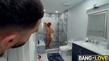 Play She Fucked The Pool Guy Peter Green, Roxie Sinner